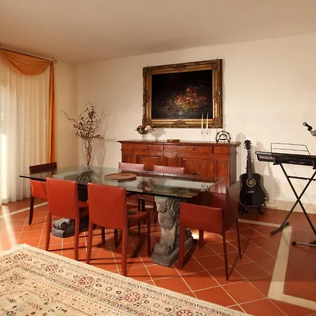 Feriehus Poggio Chiaro *